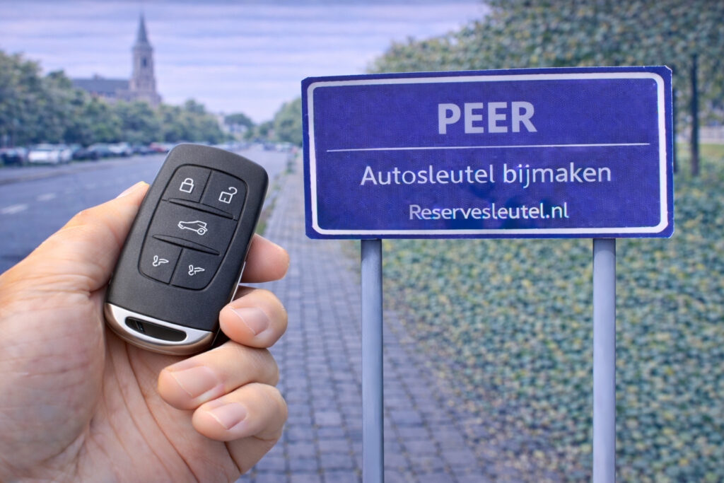 Autosleutel bijmaken in Peer op locatie - Reservesleutel.nl
